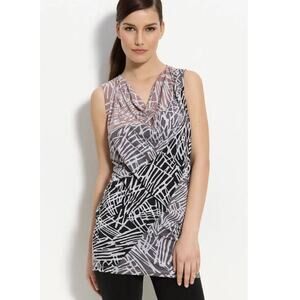 BCBGMaxAzaria gray tunic top